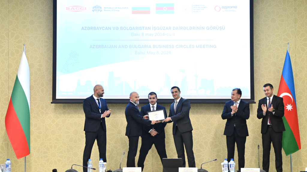 Caspian Lubricants Recycling team receives official residency status at SCIP industrial park in Baku, advancing clean tech innovation, sustainable oil recycling, and circular economy leadership in Azerbaijan. Команда Caspian Lubricants Recycling получила официальную резидентскую регистрацию в промышленном парке SCIP в Баку, продвигая экологические технологии, устойчивую переработку масел и лидерство в области циркулярной экономики в Азербайджане. Caspian Lubricants Recycling komandası Bakıdakı SCIP sənaye parkında rəsmi rezident statusu alaraq Azərbaycanda təmiz texnologiyaların innovasiyasını, davamlı yağların təkrar emalını və dövri iqtisadiyyat sahəsində liderliyi irəli aparır. Caspian Lubricants Recycling, SCIP industrial park, sustainable oil recycling, clean tech Azerbaijan, circular economy Baku, industrial residency status, green innovation, eco-friendly oil processing, Azerbaijan recycling industry, environmental leadership Caspian Caspian Lubricants Recycling, промышленный парк SCIP, устойчивая переработка масел, экологические технологии Азербайджан, циркулярная экономика Баку, статус резидента, инновации в переработке, экологичное производство, лидерство в экологии, переработка масел в Азербайджане Caspian Lubricants Recycling, SCIP sənaye parkı, davamlı yağların təkrar emalı, təmiz texnologiyalar Azərbaycanda, dövri iqtisadiyyat Bakı, rezident statusu, ekoloji innovasiya, yağların ekoloji emalı, təkrar emal sənayesi, ekoloji liderlik